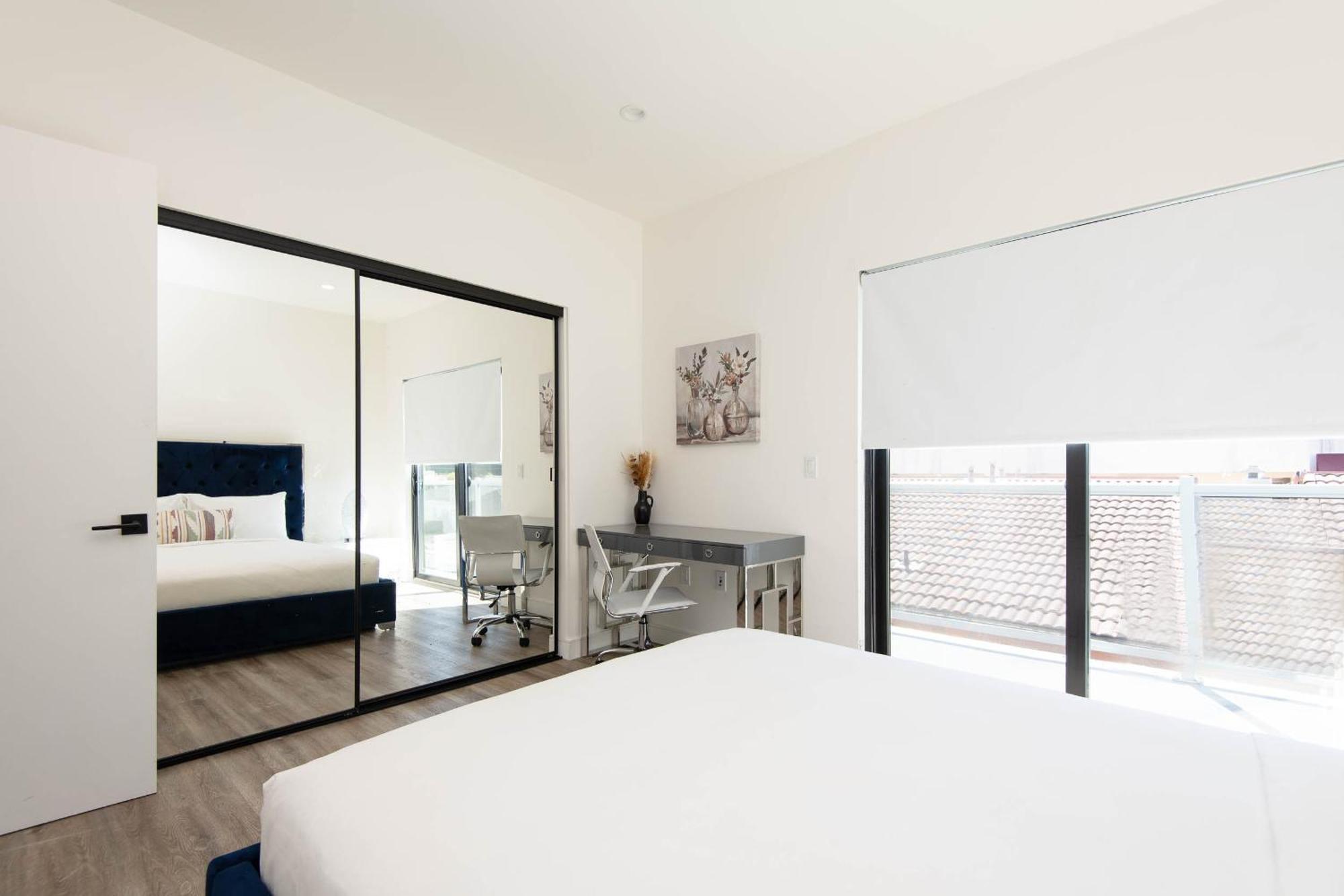 Regency Modern Apartments Глендейл Экстерьер фото